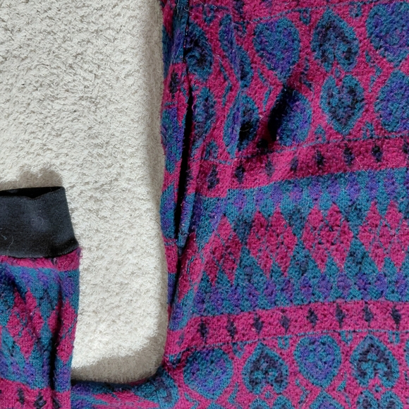 Women's Patterned Zip-Up Sweater - Pink and Blue trendy granola - Picture 7 of 8